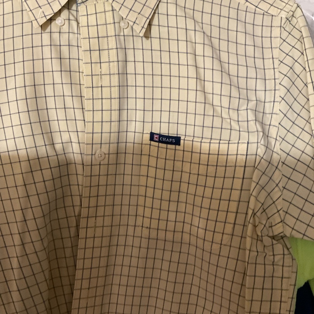 Short sleeve shirt from a clean and smoke free home.
